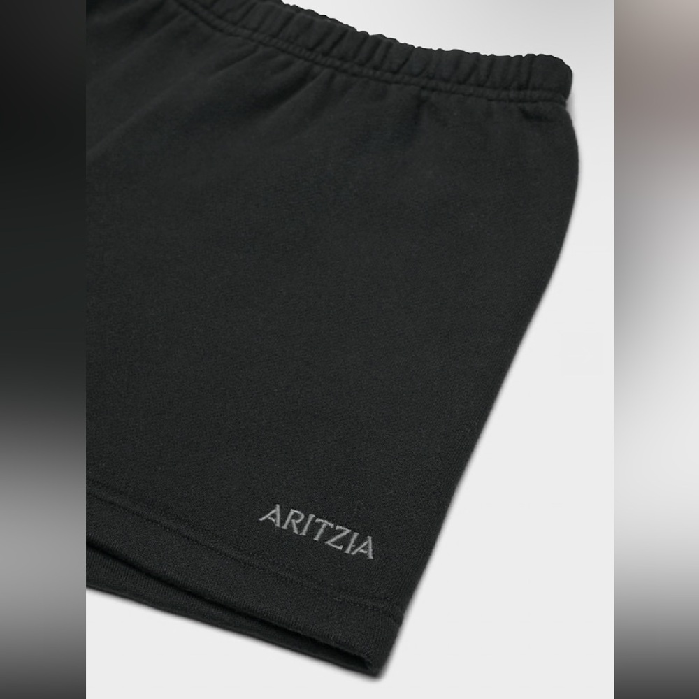 Aritzia TNA COZY AF Fleece shorts